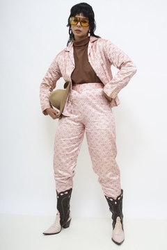 Conjunto de pijama rosa estampado calça + blusa