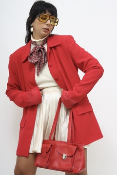 Blazer vermelho alongado ombreira