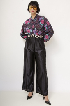 Camisa estampada manga longa flores vintage - loja online