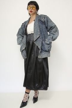 Jaqueta jeans recorte em couro rebite - comprar online