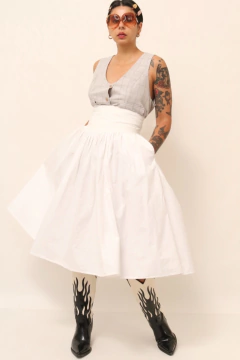saia estruturada branca vintage cintura alta