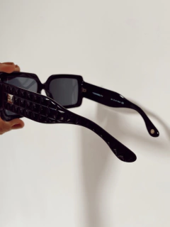 óculos chanel vintage preto - Capichó Brechó