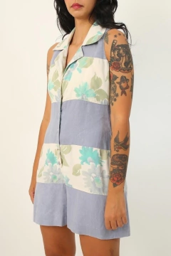 Imagem do Macaquinho jeans com estampa vintage