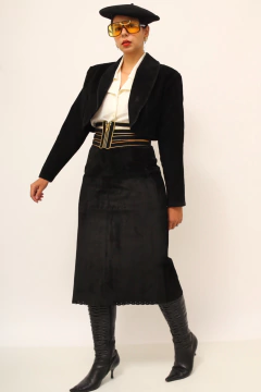 Jaqueta cropped couro camurça - comprar online