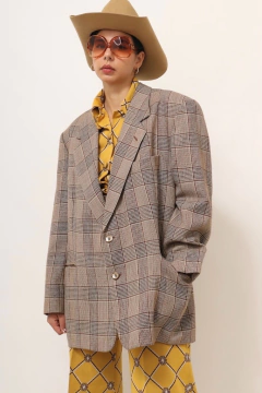 Blazer xadrez marrom camelo claro ombreira over - loja online