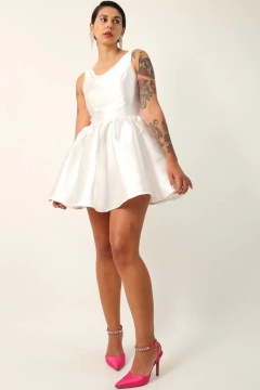 Vestido curto acetinado forrado vintage - loja online