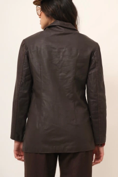 Blazer 100% couro marrom forrado na internet