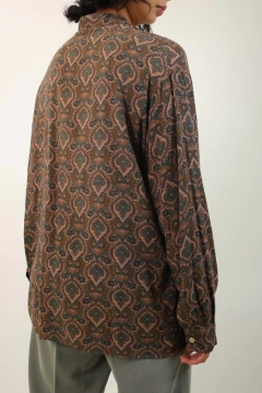camisa estampa marrom ampla 90’s - loja online
