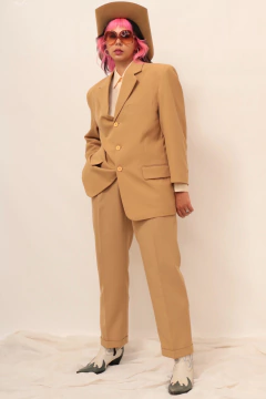 Conjunto oliva calça + blazer vintage - Capichó Brechó