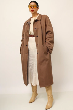 Treanch coat dupla face bege e xadrez vintage na internet