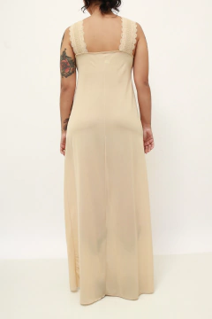 Conjunto camisola + penhoar bege longo - Capichó Brechó