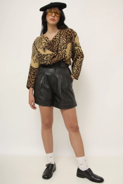 Camisa onça vintage gola boba - loja online