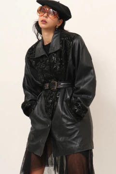 Blazer couro recorte veludo preto garimpado Barcelona - loja online