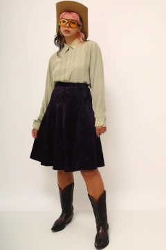 Imagem do Saia veludo roxa cintura alta