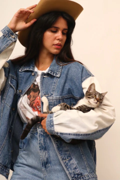 Jaqueta jeans bicolor NICOBOBO na internet