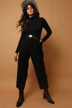 Calça bag 100 % lã cintura mega alta