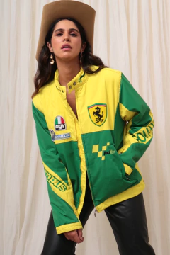 Jaqueta esportiva verde e amarela FERRARI - Capichó Brechó