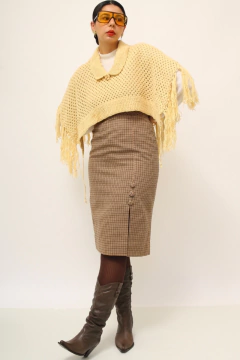 Poncho off white franjas vintage - Capichó Brechó