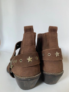 Bota WESTERN COURO marrom acompanha cinto 42 - Capichó Brechó