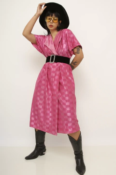 Vestido poliamida rosa transpassado xadrez