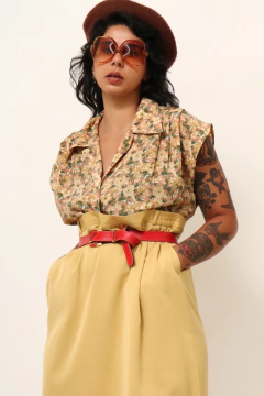 Camisa estampada rosa antigo flores amarela - comprar online