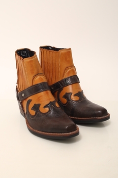 Imagem do Bota western bicolor classica 37