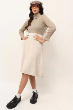 saia tricot cintuta alta vintage MOB - comprar online