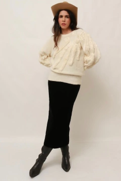 Imagem do Blusa pelo coelho off white vintage