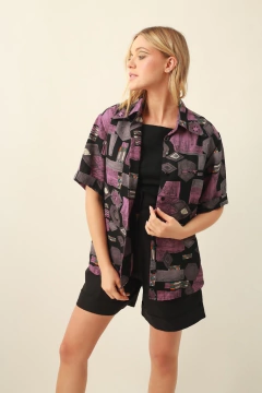 camisa estampa 90’s quadrado roxa