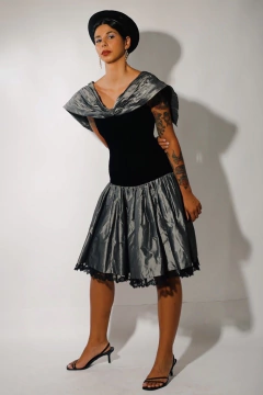 Vestido vintage 90’s busto veludo alta costura - comprar online