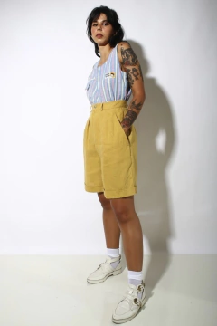 Bermuda alfaiataria de linho cintura mega alta na internet