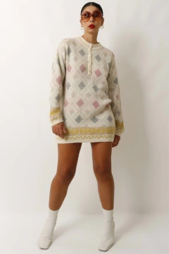 Pulover off lã com acrilico estampa azuleijo - Capichó Brechó