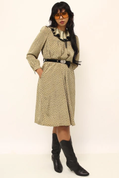 Vestido gravata vintage bege gola babados na internet