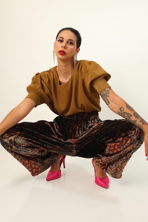 Calça veludo pantalona cintura mega alta