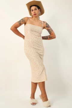 Vestido renda champanhe forrado vintage