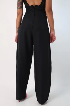calça pantalona cintura mega alta preta - comprar online