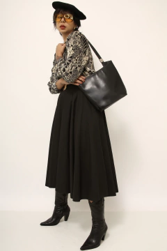 Bolsa preta 100% couro vintage