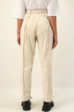 Calça cintura alta AMARO creme - Capichó Brechó