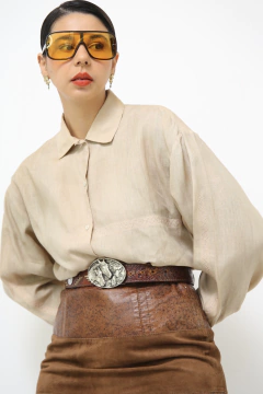 Camisa bege 100% linho manga longa