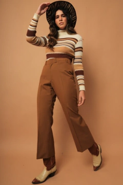Calça flare caramelo 70’s hollywood - comprar online