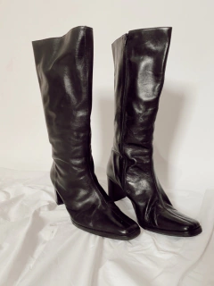 bota couro cano longo vintage 39 - Capichó Brechó