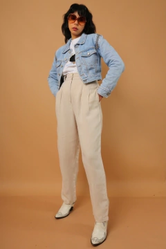 Jaqueta jeans cropped ziper costas PP \ na internet