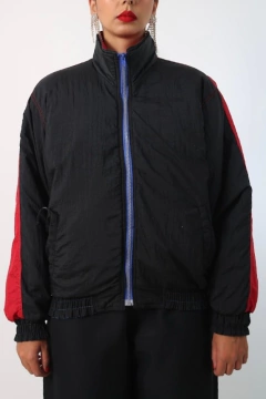 Jaqueta Puff dupla face nylon cropped - Capichó Brechó