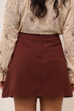 saia cintura alta em A evase