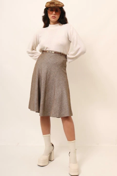 saia cintura alta com cinto vintage