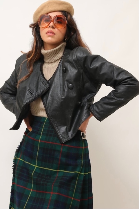 jaqueta cropped couro forrada