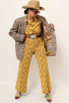 Blazer xadrez marrom camelo claro ombreira over - loja online