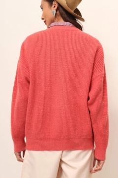 cardigan bordado salmao vintage