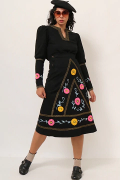 Conjunto saia + blusa bordado vintage
