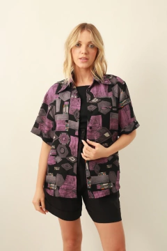 camisa estampa 90’s quadrado roxa